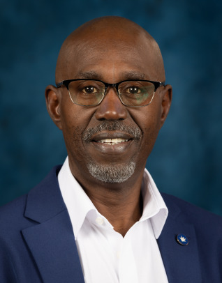 Headshot of Jarmil Maupin